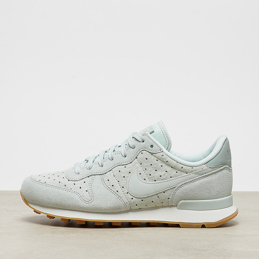 internationalist premium nike internationalist premium nike